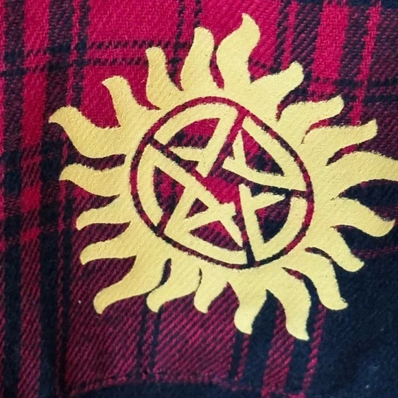 Supernatural Culturefly Plaid Winchester Brothers Size L - Picture 5 of 6
